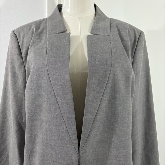 Calvin Klein Women’s Gray Asymmetrical Open Front Blazer Size 14 Career Stretch - Picture 2 of 15